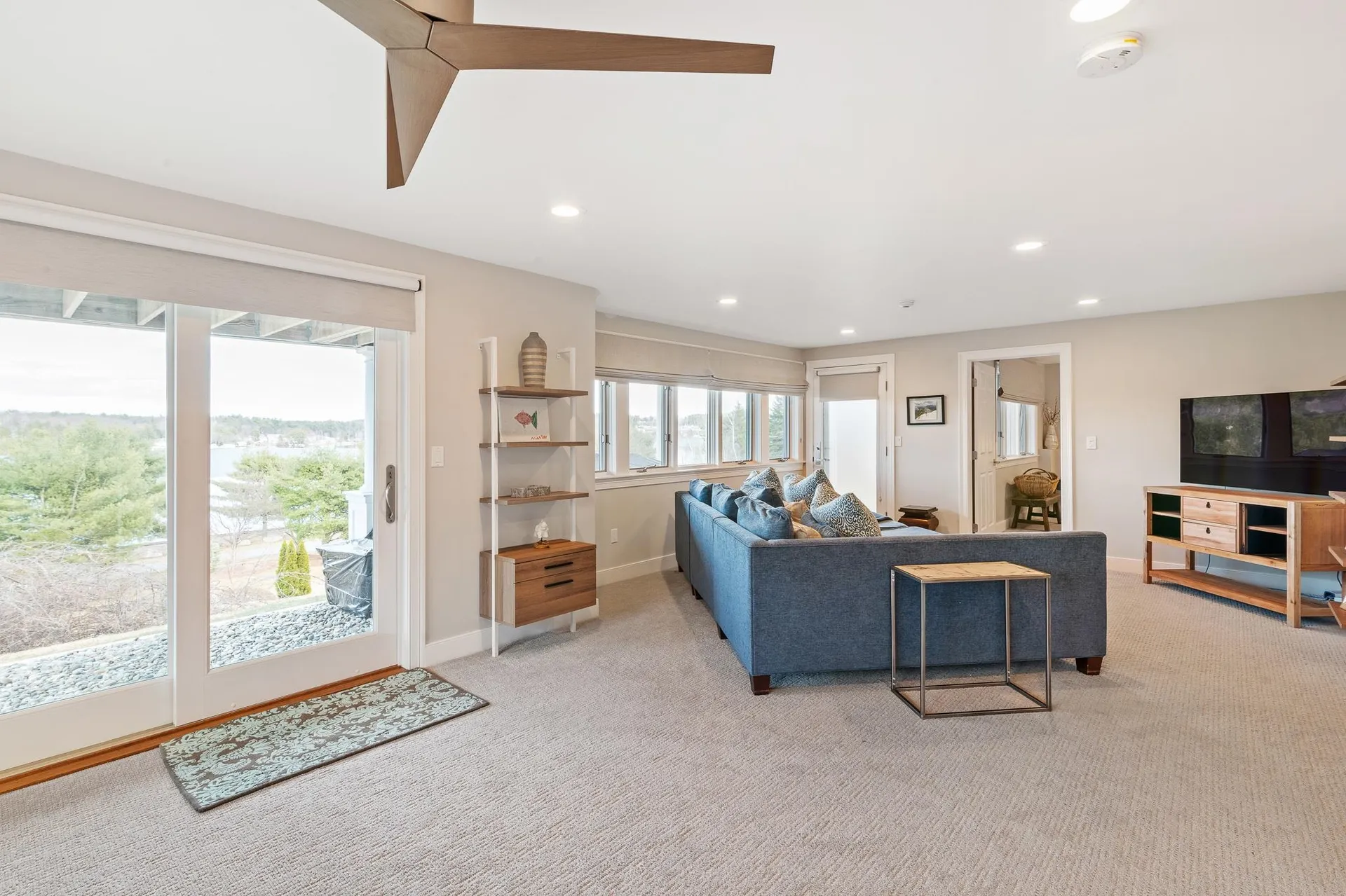 41 Prides Point Way Laconia NH 03246