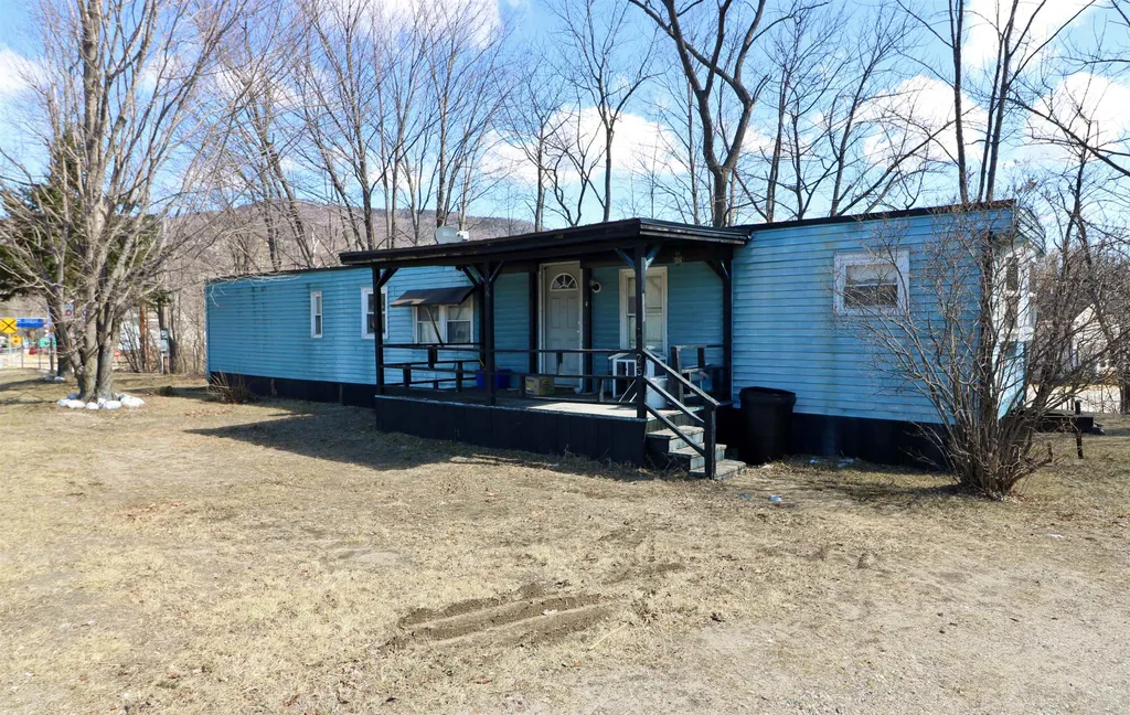 23, 25 Glen Road Gorham NH 03581