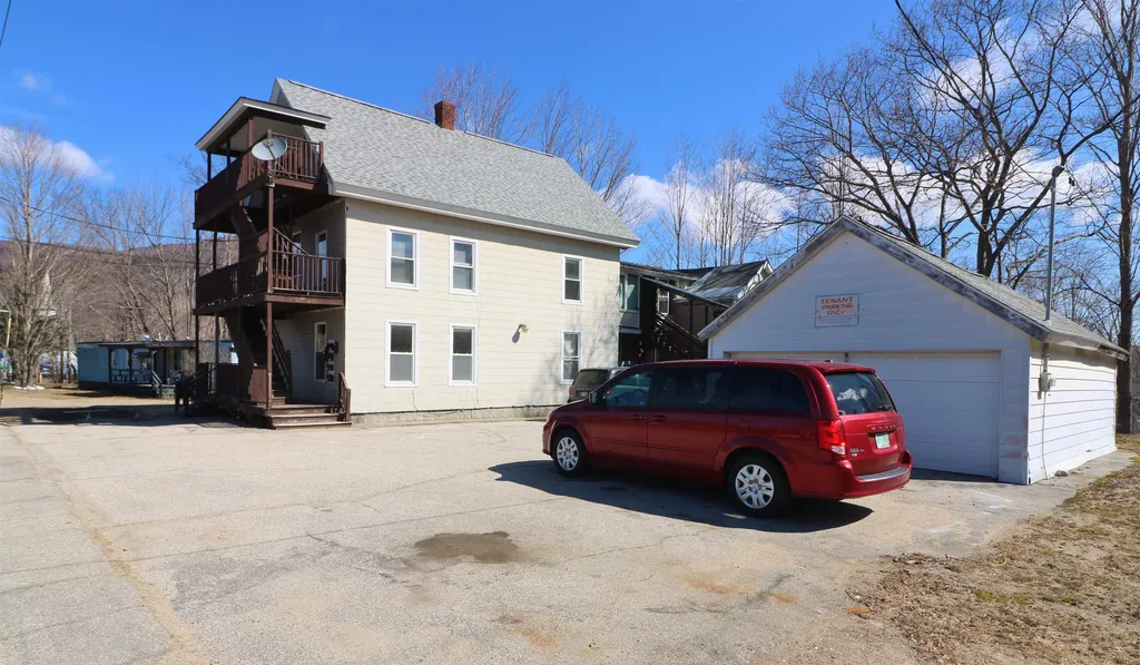 23, 25 Glen Road Gorham NH 03581