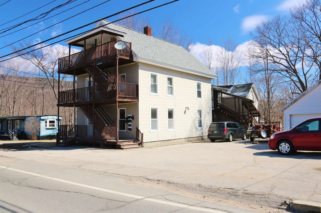 23, 25 Glen Road Gorham NH 03581