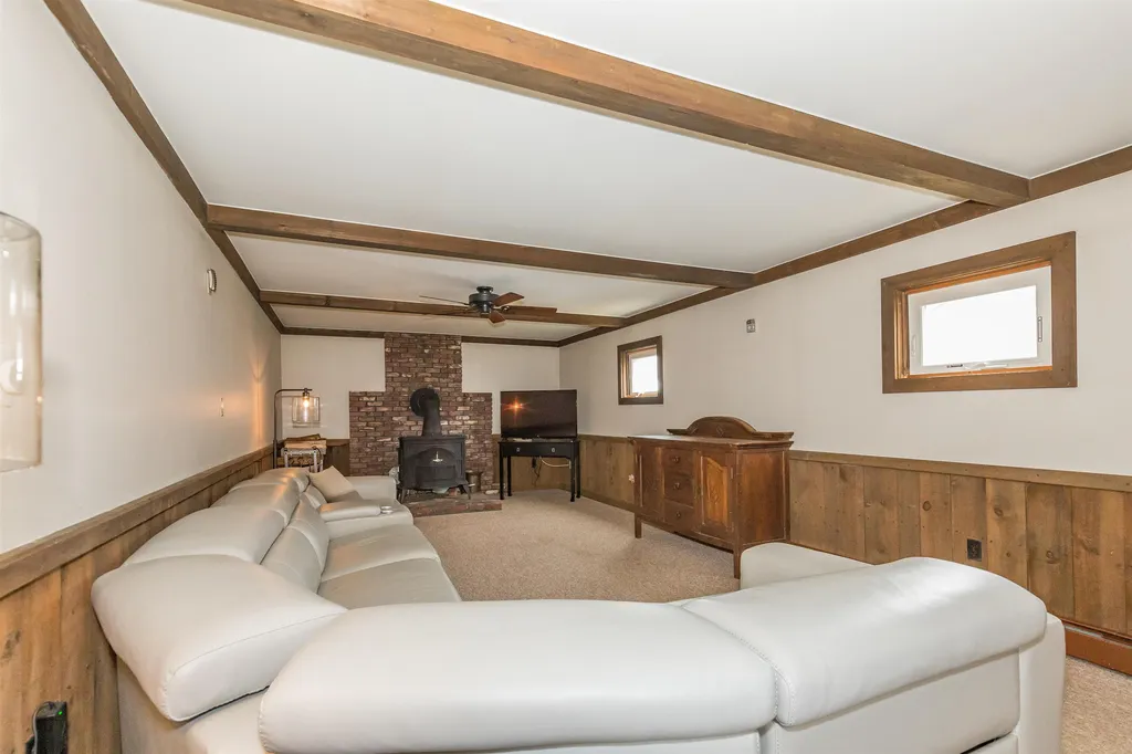 210 Pembroke Street Pembroke NH 03275