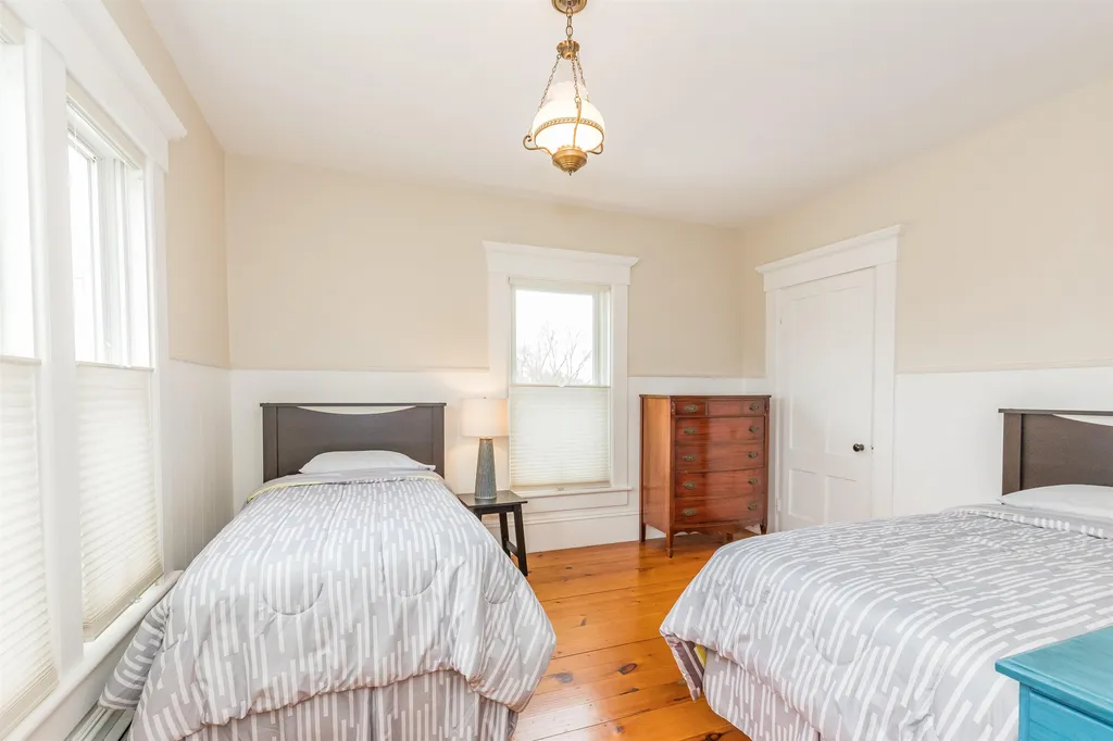210 Pembroke Street Pembroke NH 03275