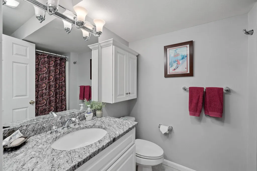132 Woodland Loop Lincoln NH 03251