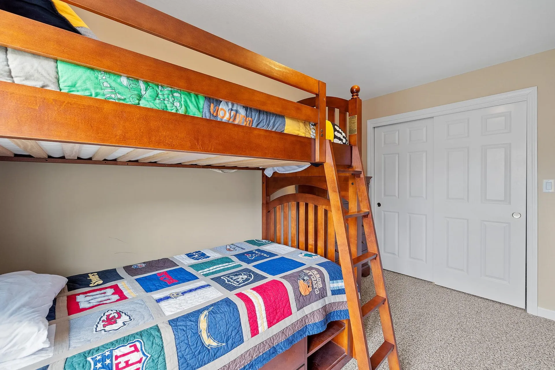 132 Woodland Loop Lincoln NH 03251