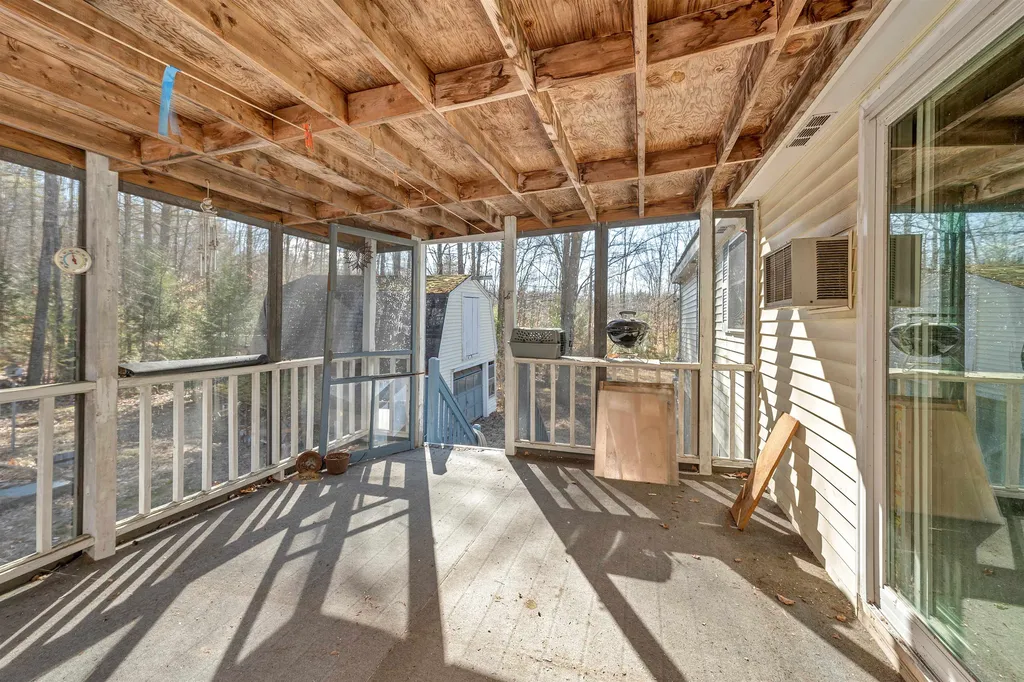 65 Sampson Road Rochester NH 03867