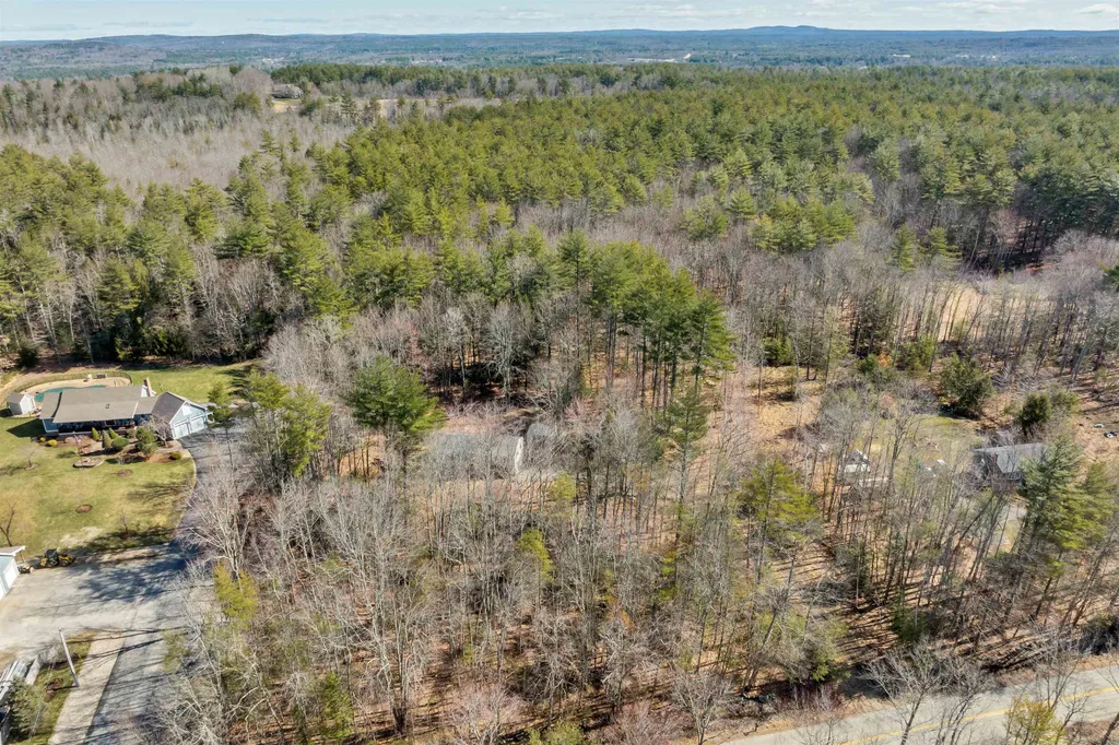 65 Sampson Road Rochester NH 03867
