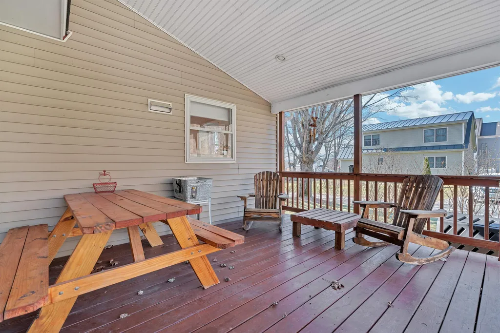 90 Gifford Road Hartford VT 05001