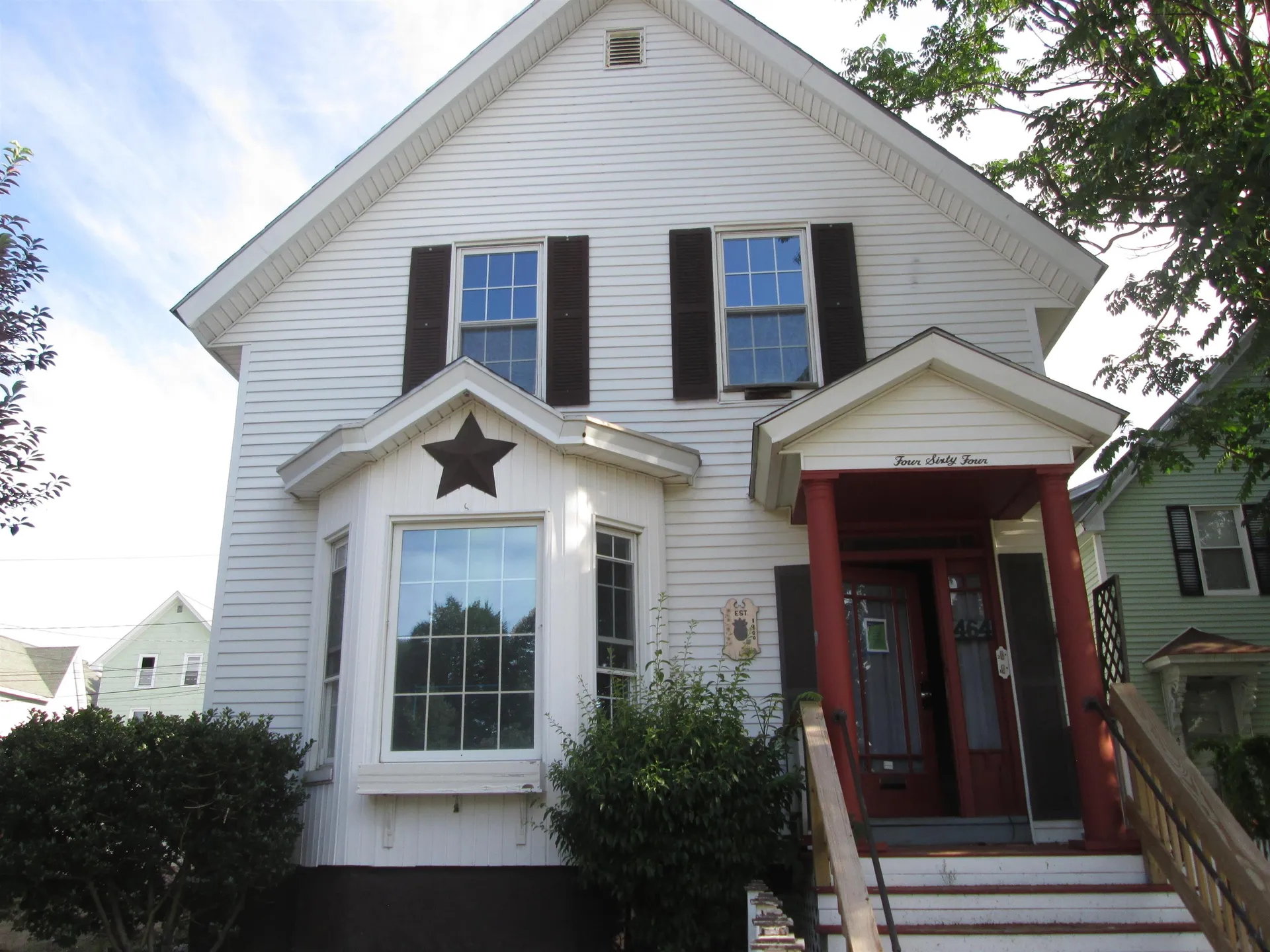 464 Auburn Street Manchester NH 03103