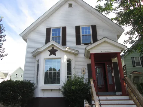 464 Auburn Street Manchester NH 03103