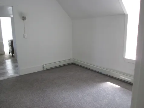 464 Auburn Street Manchester NH 03103