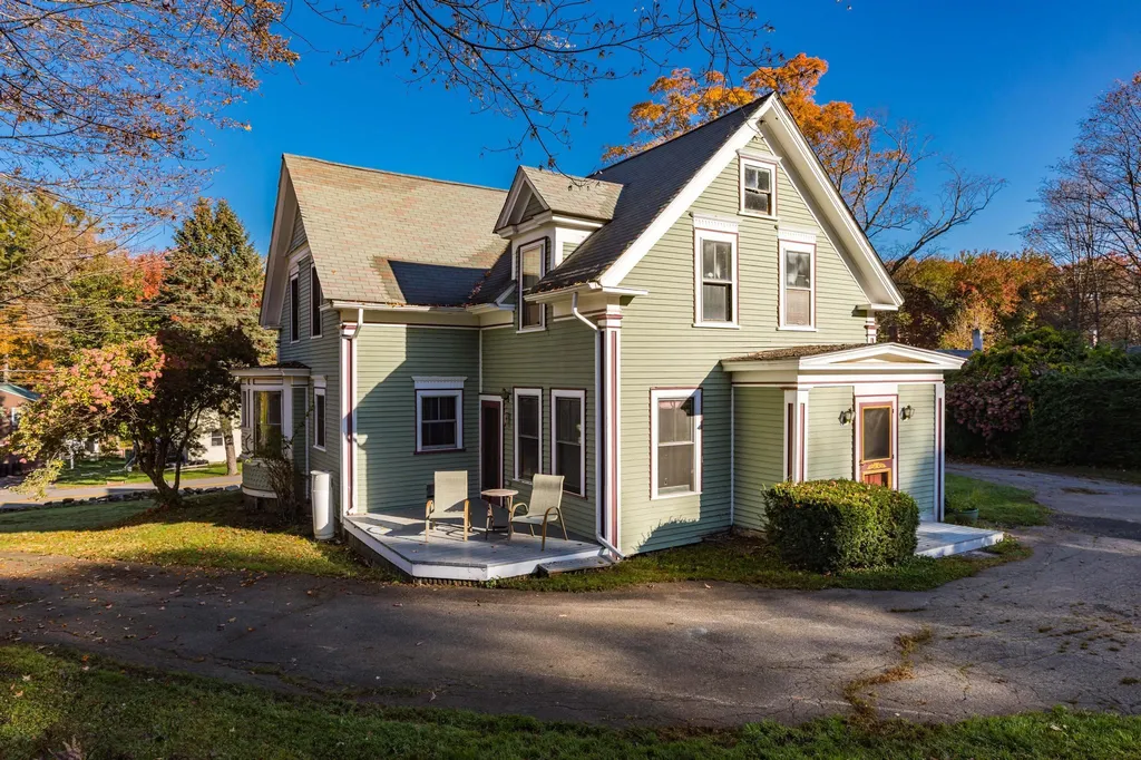 59 Brattle Street South Berwick ME 03908