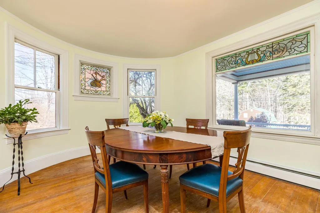 59 Brattle Street South Berwick ME 03908