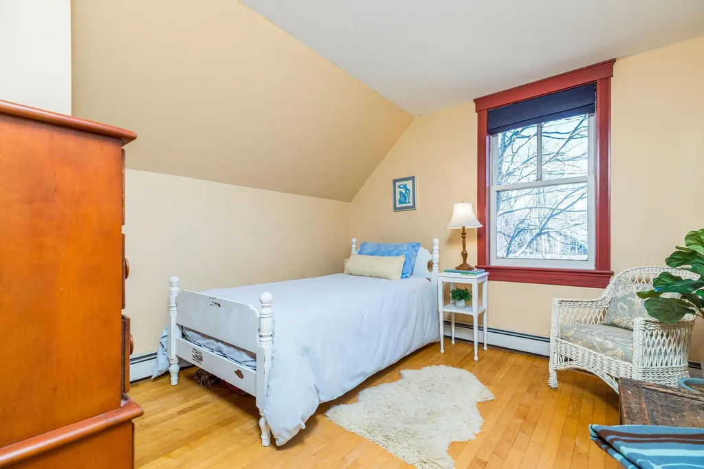 59 Brattle Street South Berwick ME 03908