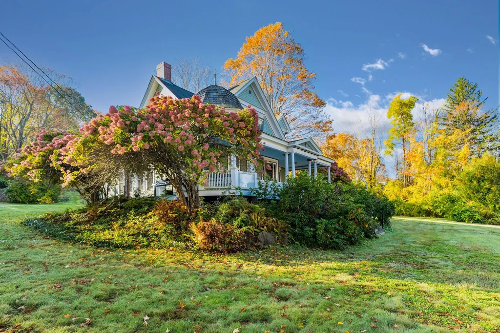 59 Brattle Street South Berwick ME 03908