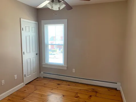 4 Campbell Avenue Hudson NH 03051-4201