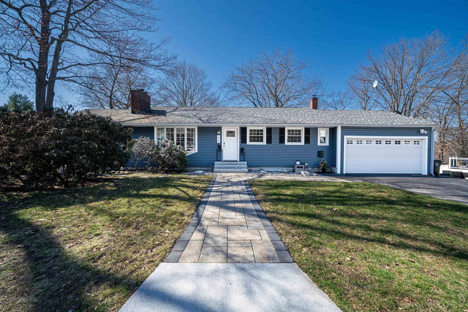 66 Skyview Road Manchester NH 03104