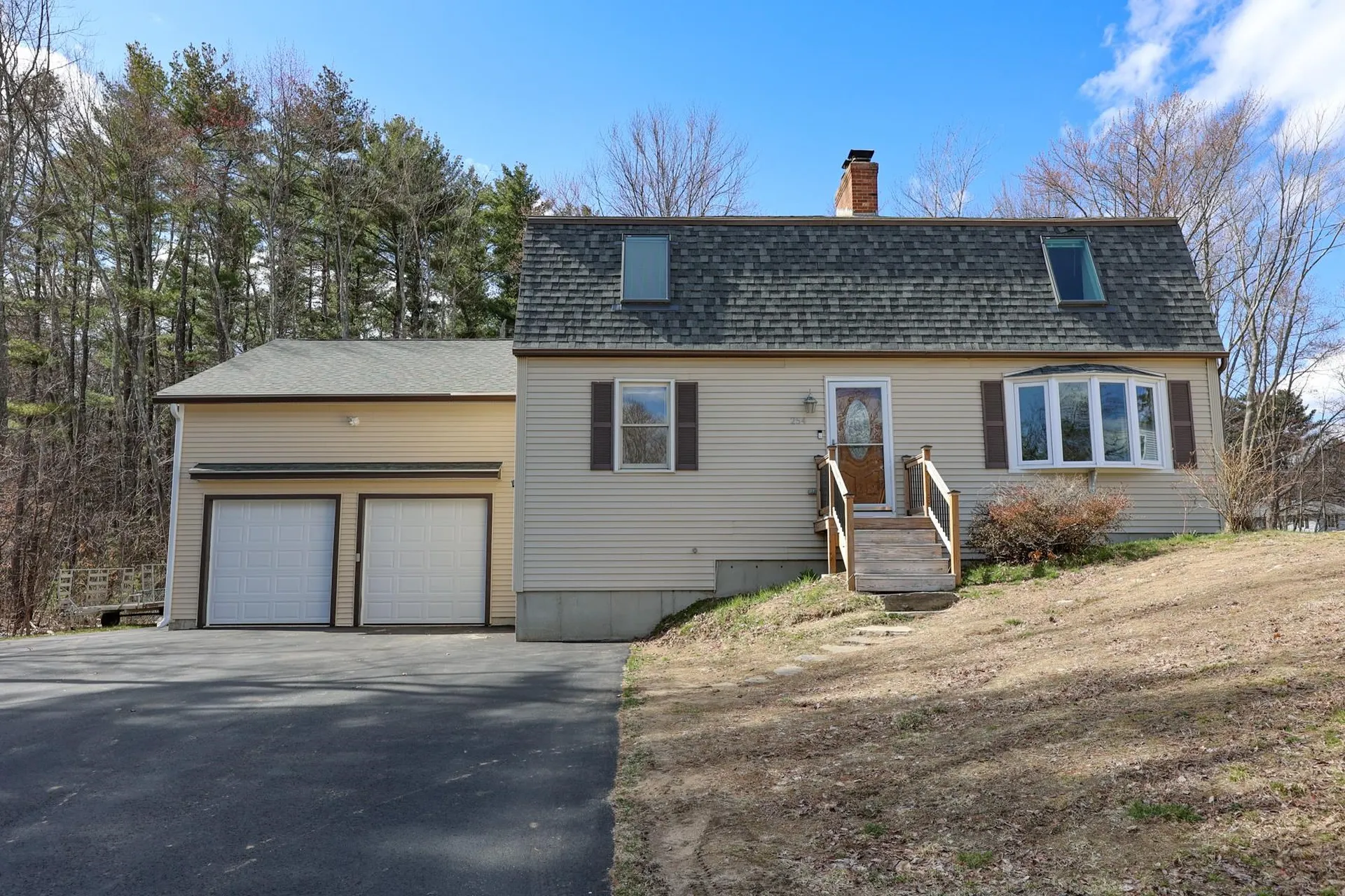254 Brickett Road Manchester NH 03109