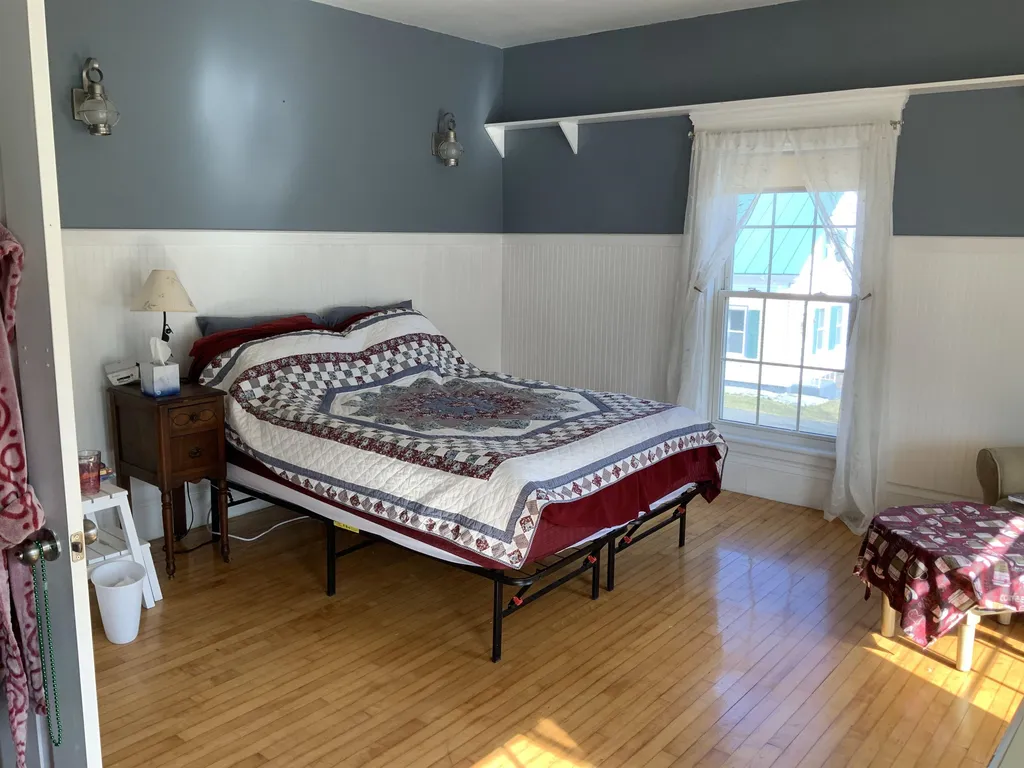 8 Hazen Drive Haverhill NH 03774