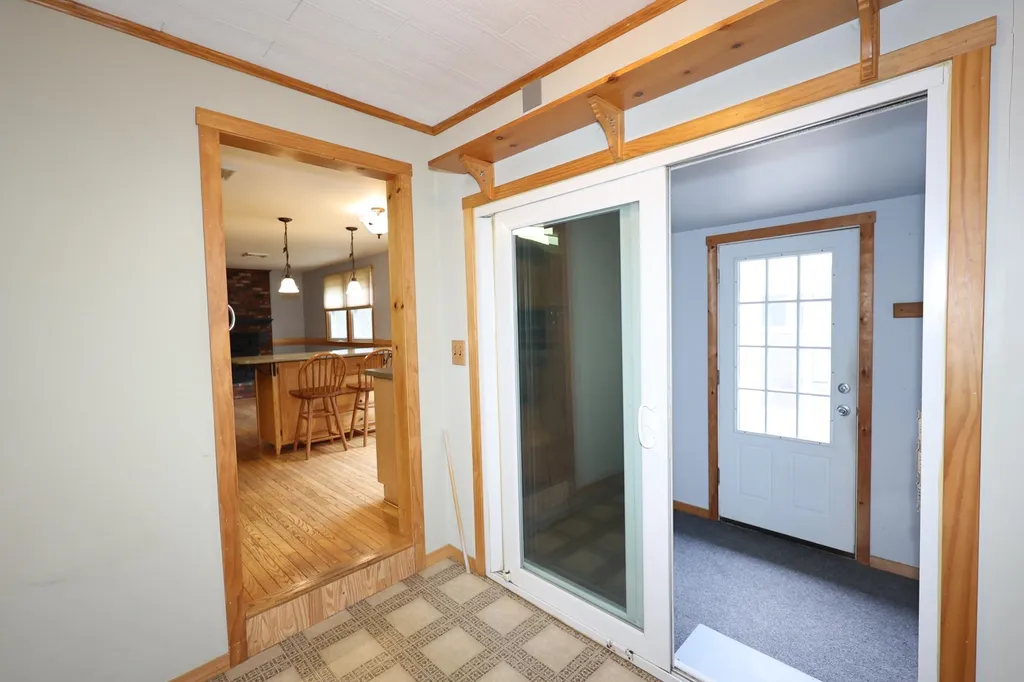 35 Tokanel Drive Londonderry NH 03053