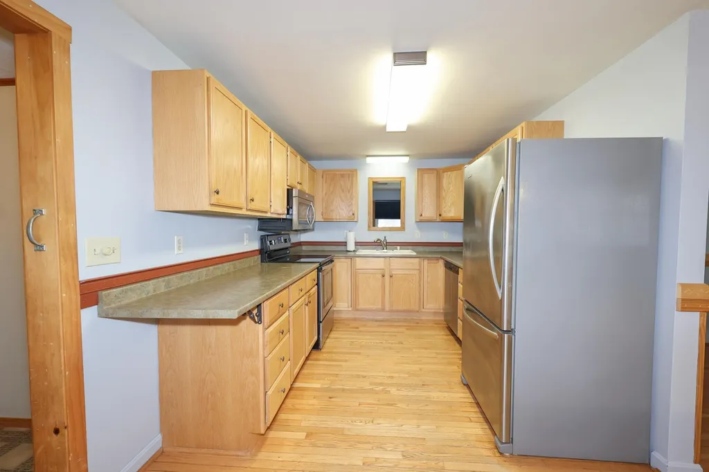 35 Tokanel Drive Londonderry NH 03053