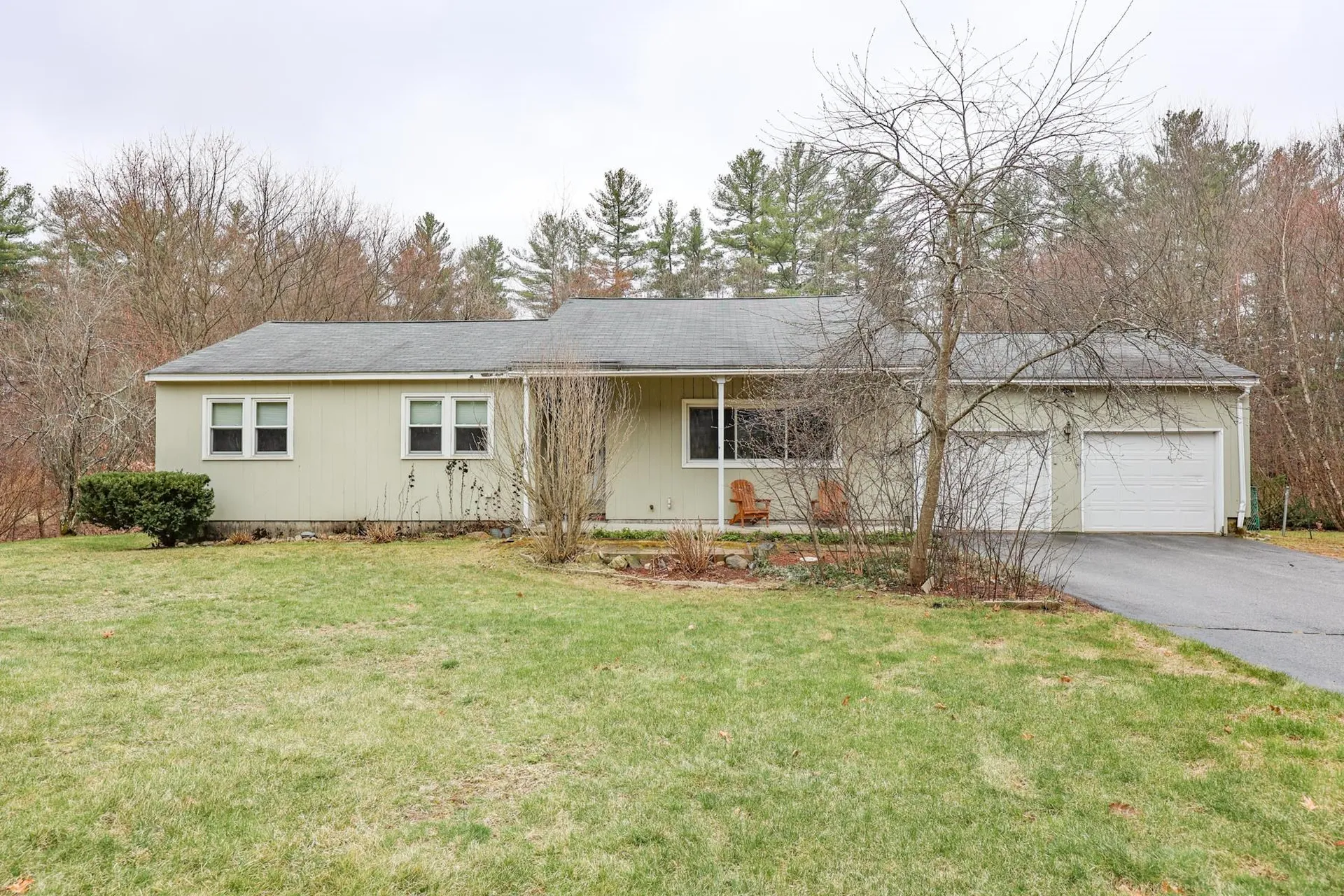 35 Tokanel Drive Londonderry NH 03053