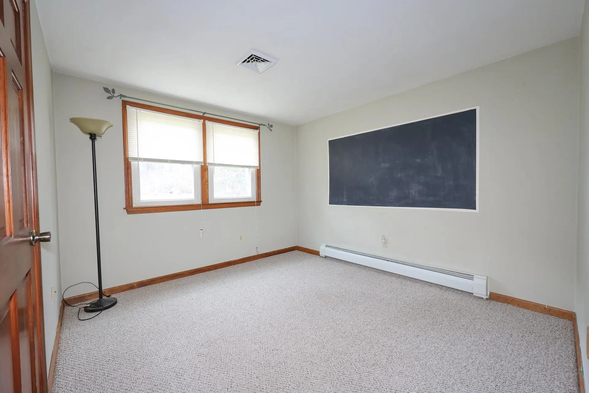 35 Tokanel Drive Londonderry NH 03053