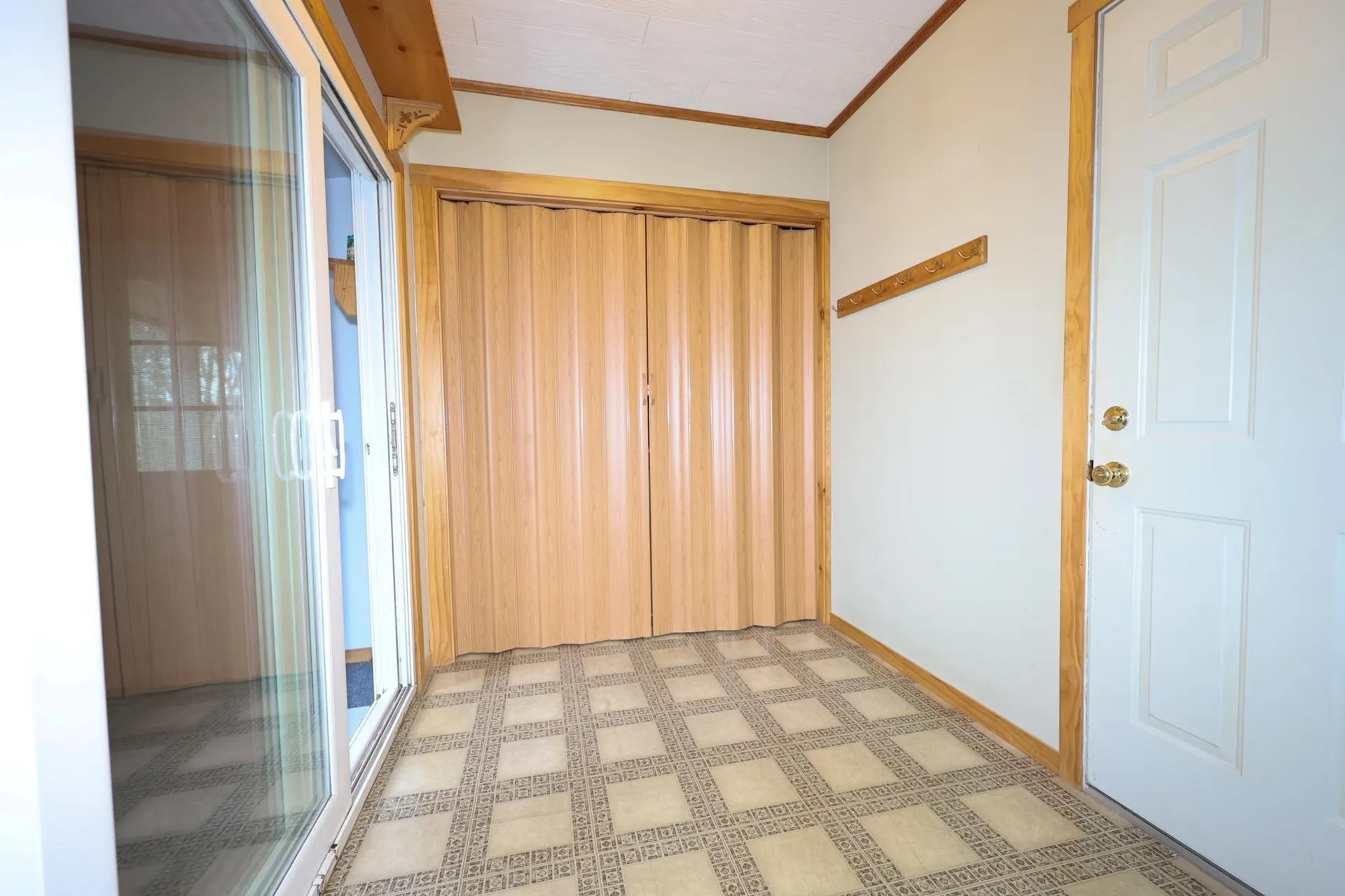 35 Tokanel Drive Londonderry NH 03053