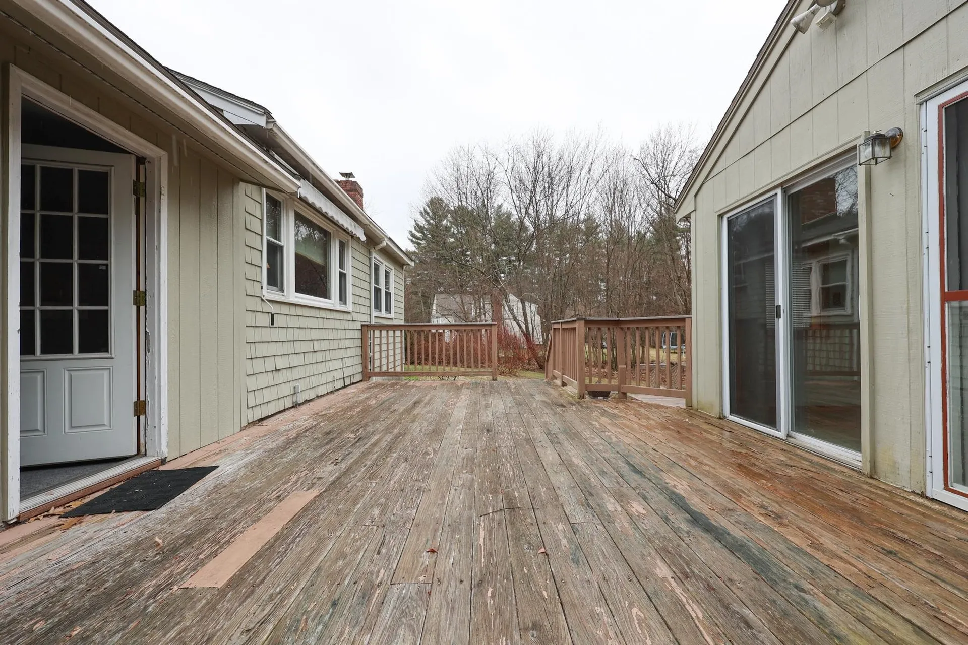 35 Tokanel Drive Londonderry NH 03053