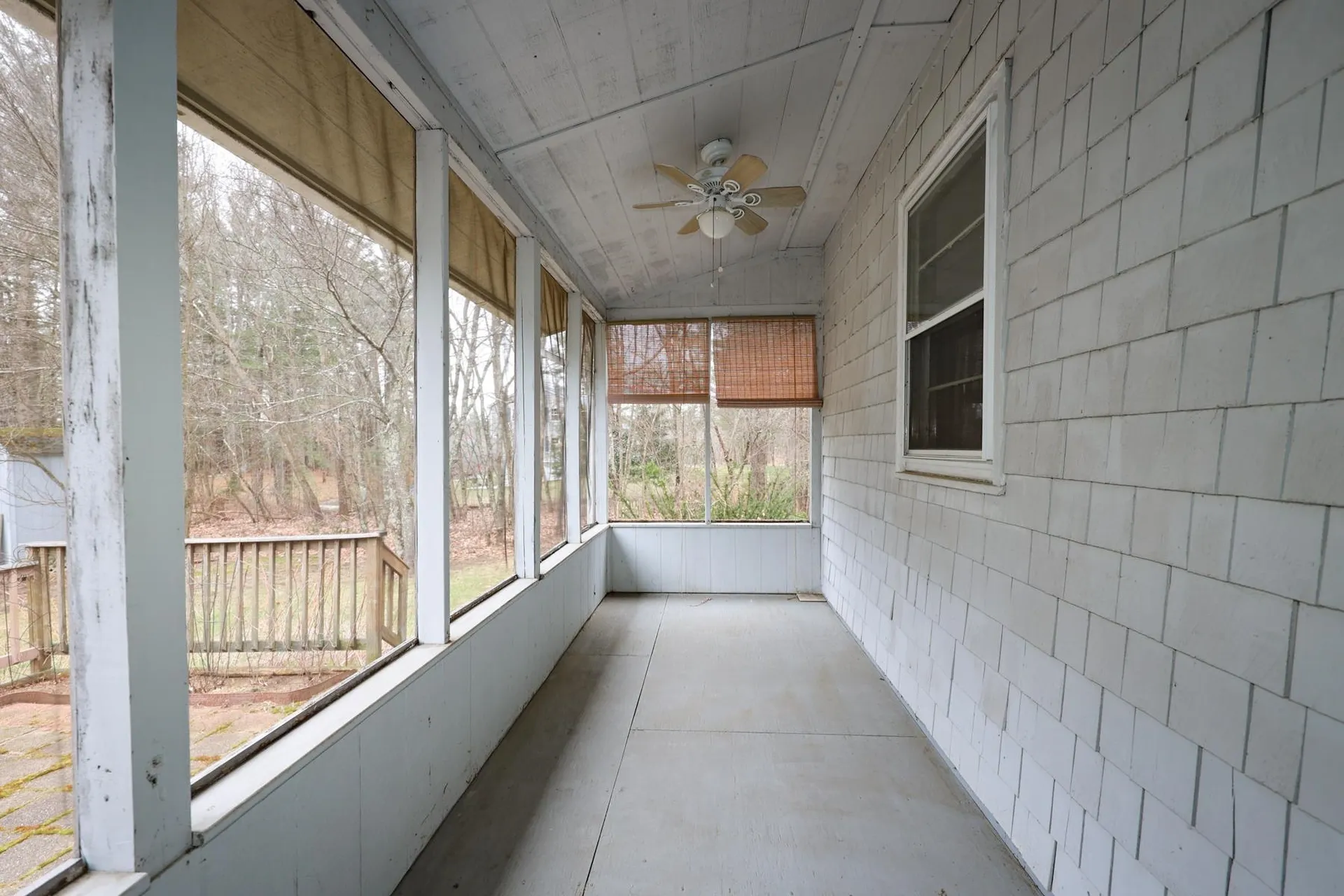 35 Tokanel Drive Londonderry NH 03053