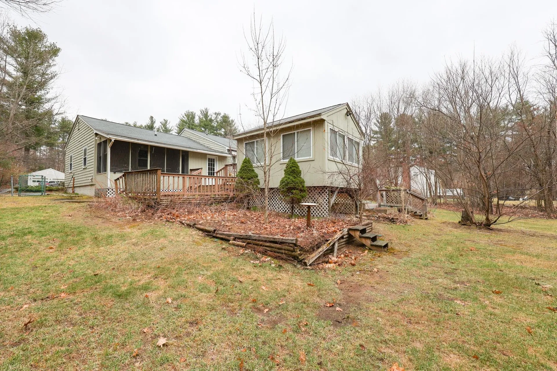 35 Tokanel Drive Londonderry NH 03053