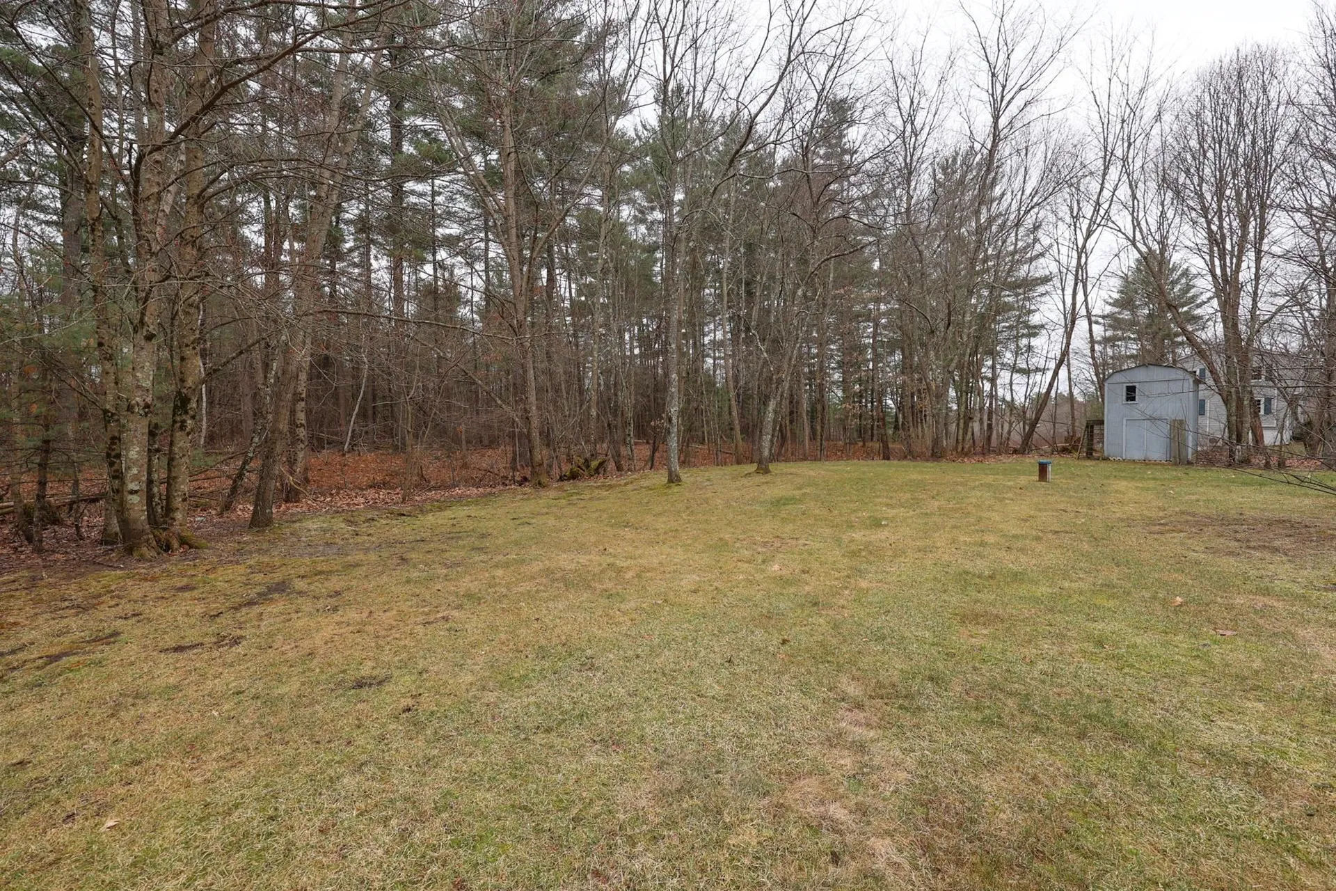 35 Tokanel Drive Londonderry NH 03053