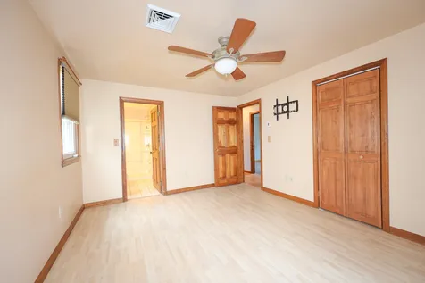 35 Tokanel Drive Londonderry NH 03053