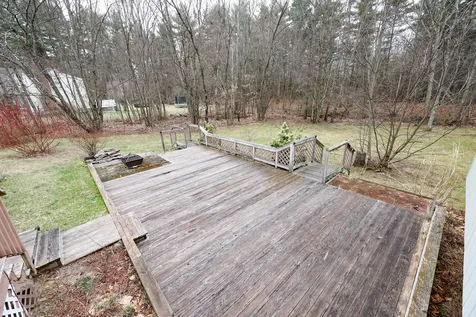 35 Tokanel Drive Londonderry NH 03053