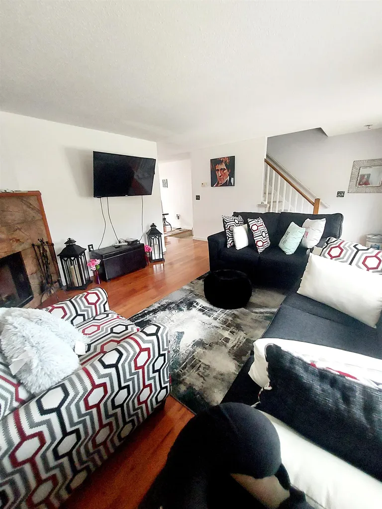 12 Perley Road Derry NH 03038