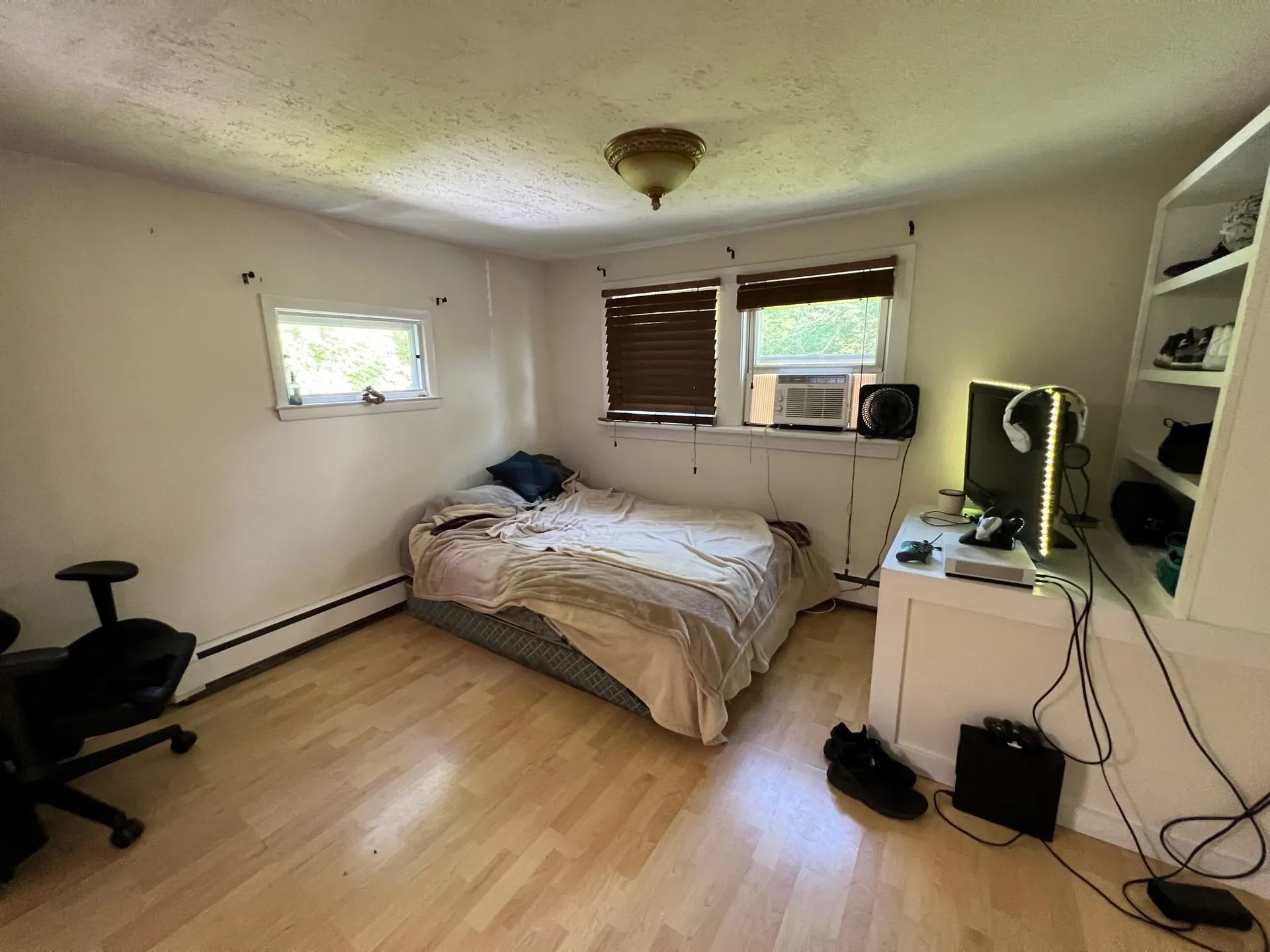 8 Daisy Hill Road Lebanon NH 03766