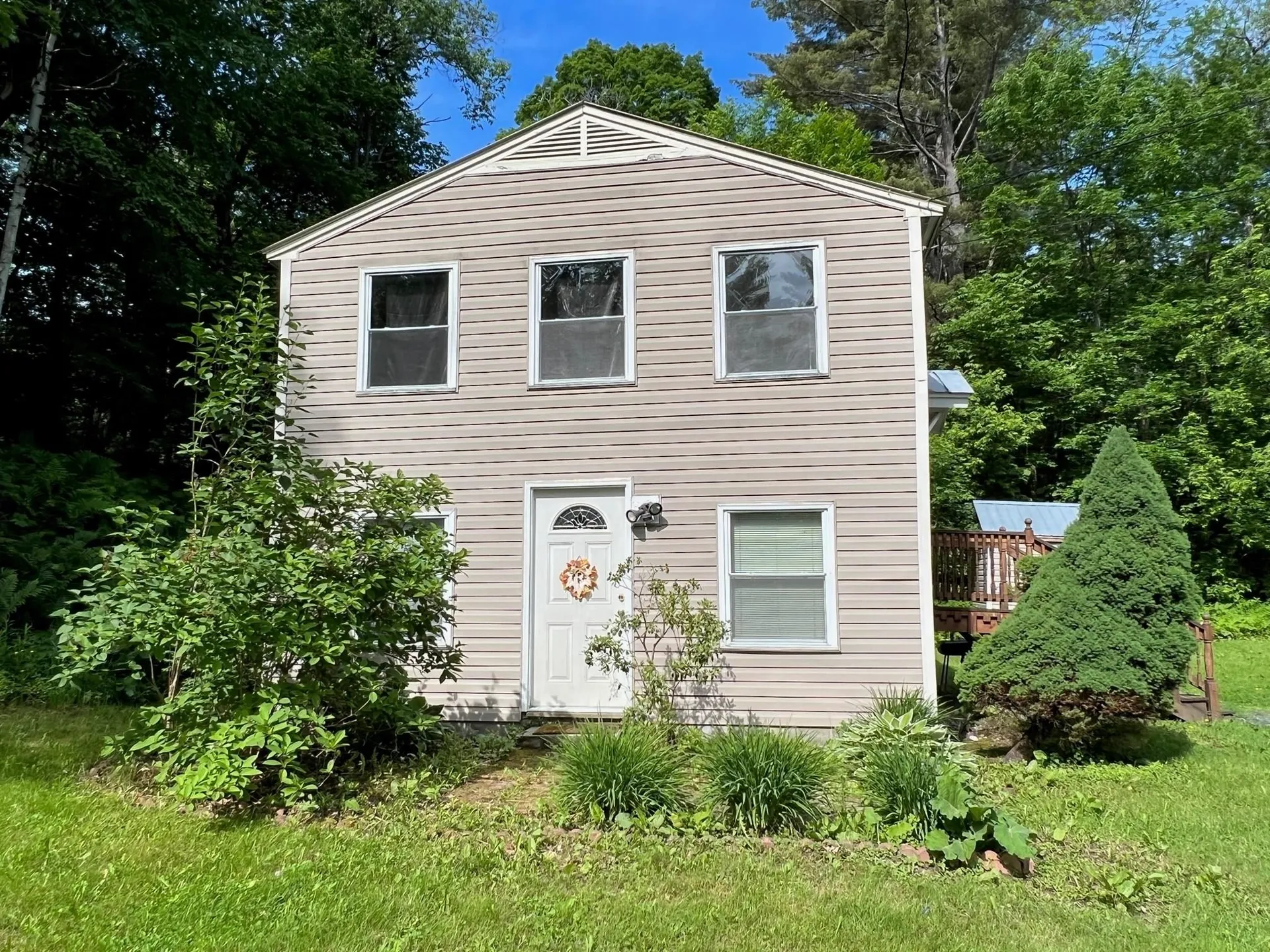 8 Daisy Hill Road Lebanon NH 03766