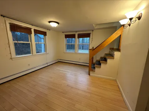 8 Daisy Hill Road Lebanon NH 03766