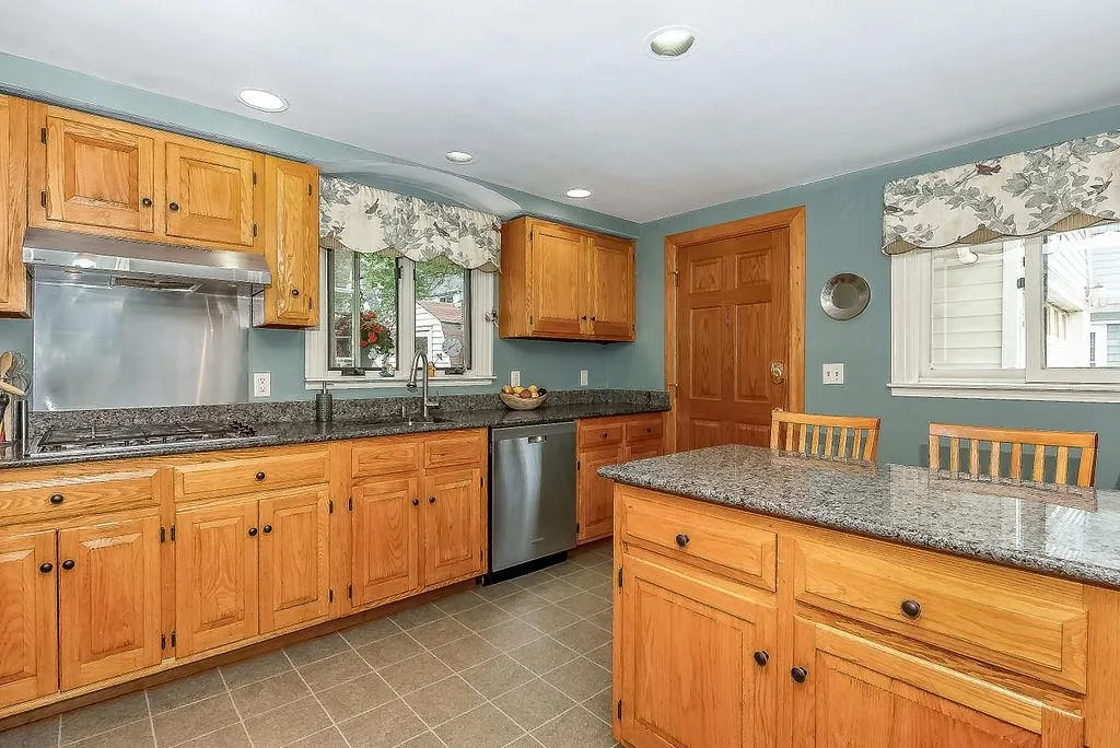 88 Kensington Road Portsmouth NH 03801