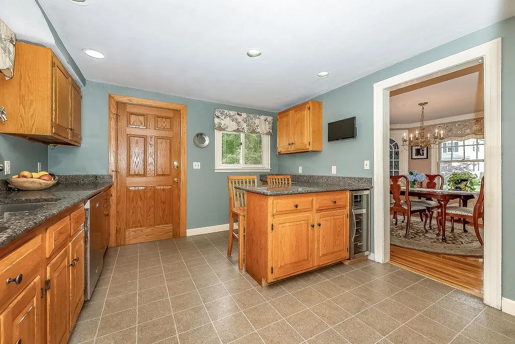 88 Kensington Road Portsmouth NH 03801