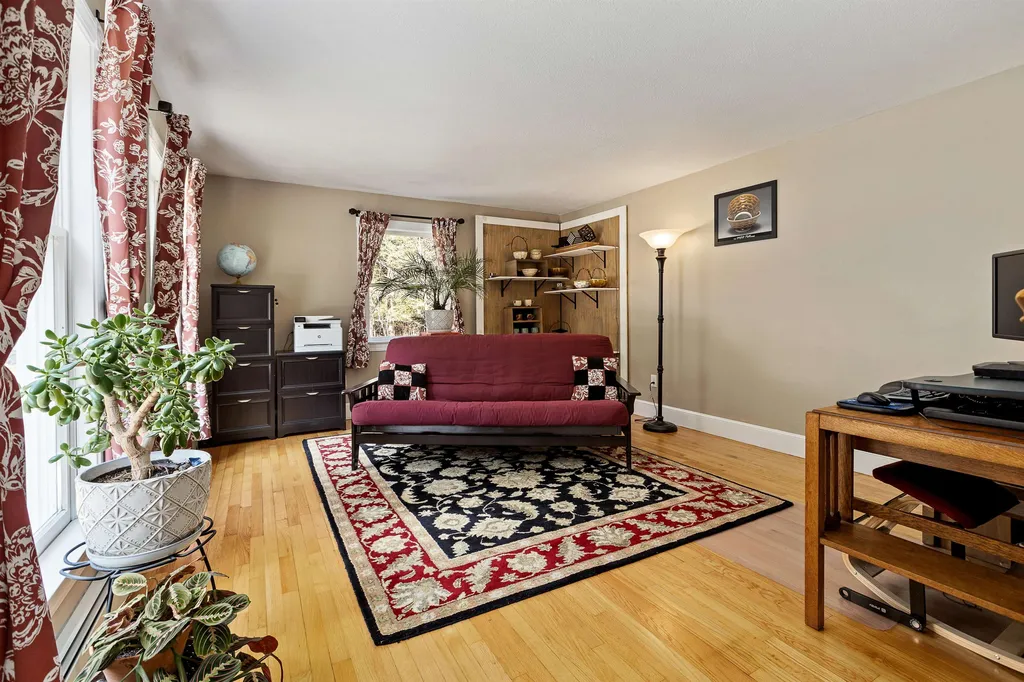476 Hawk Pine Road Norwich VT 05055