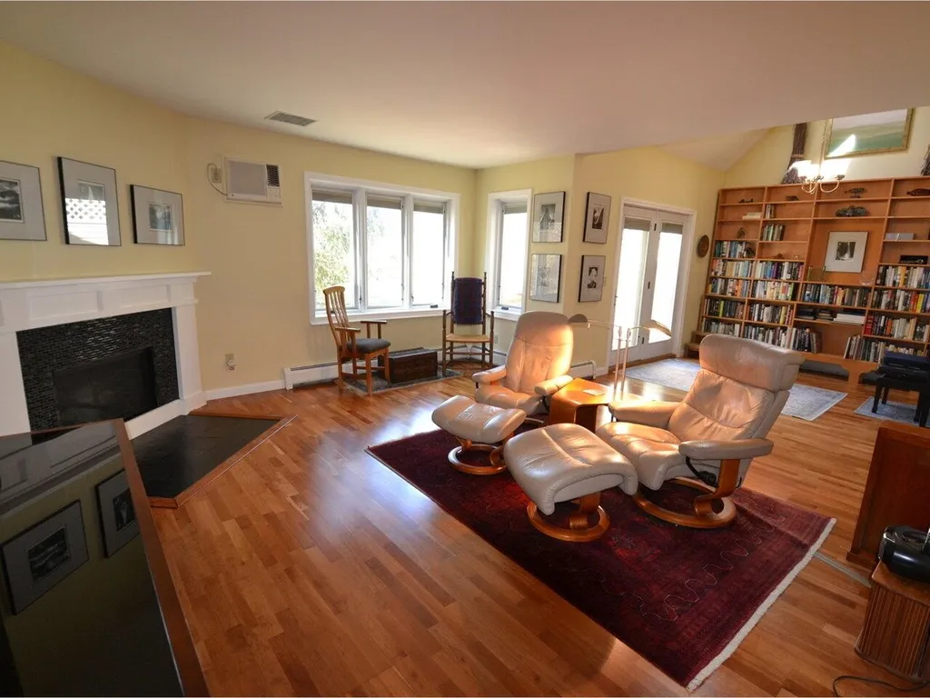 105 Covington Lane Shelburne VT 05482