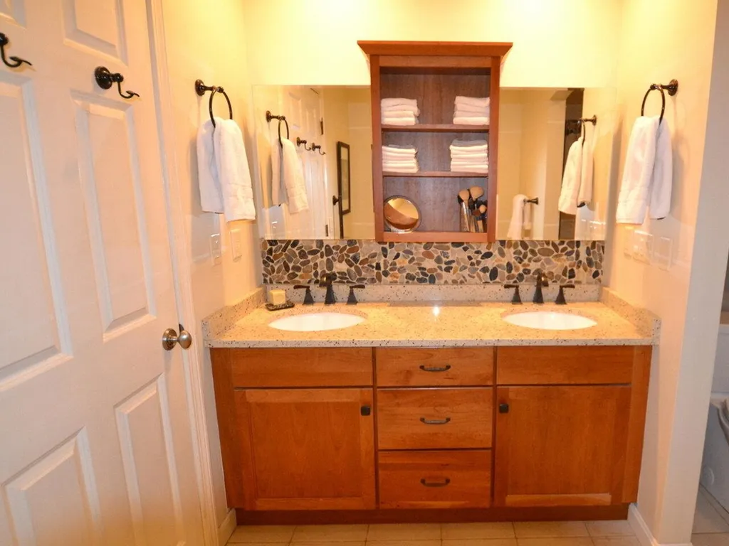 105 Covington Lane Shelburne VT 05482