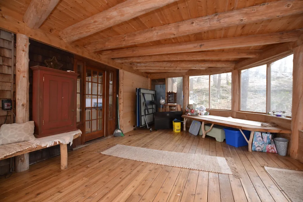 368 Hawkins Bay Lane Ferrisburgh VT 05456