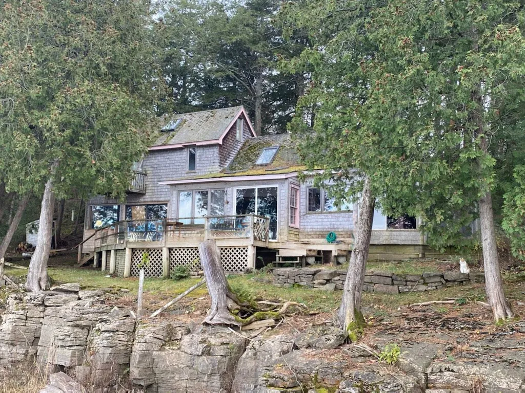 368 Hawkins Bay Lane Ferrisburgh VT 05456