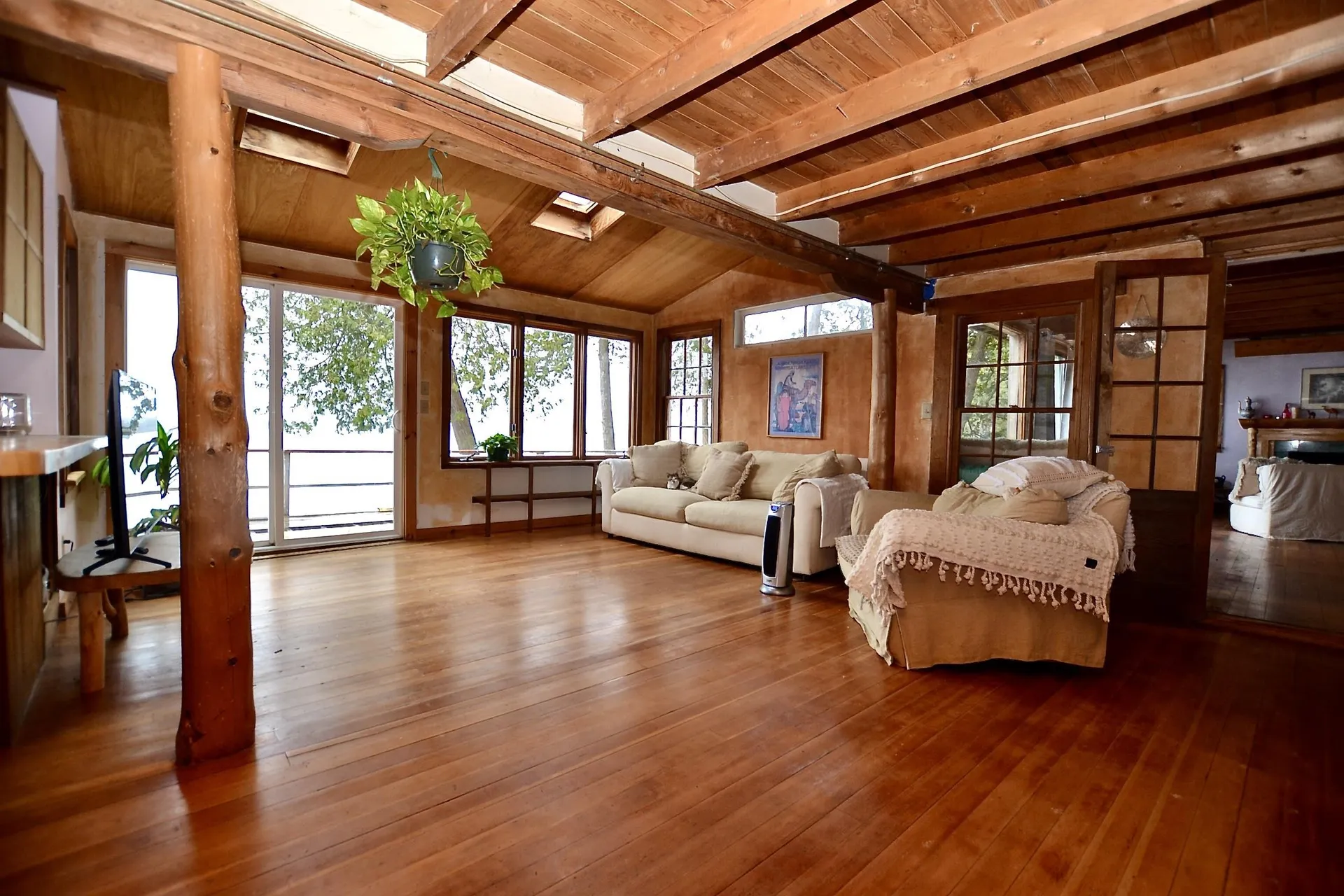 368 Hawkins Bay Lane Ferrisburgh VT 05456