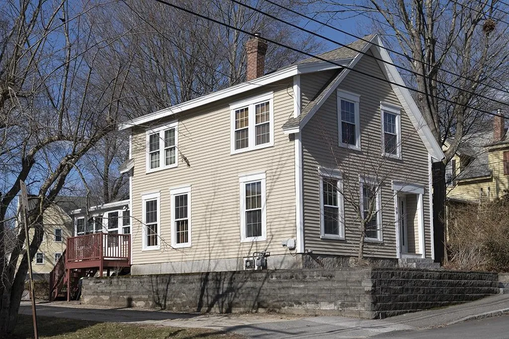 79 Rumford Street Concord NH 03301