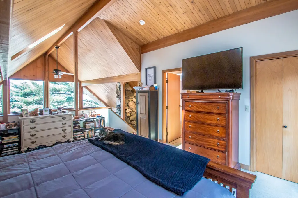 1530 Route 3 North Carroll NH 03598