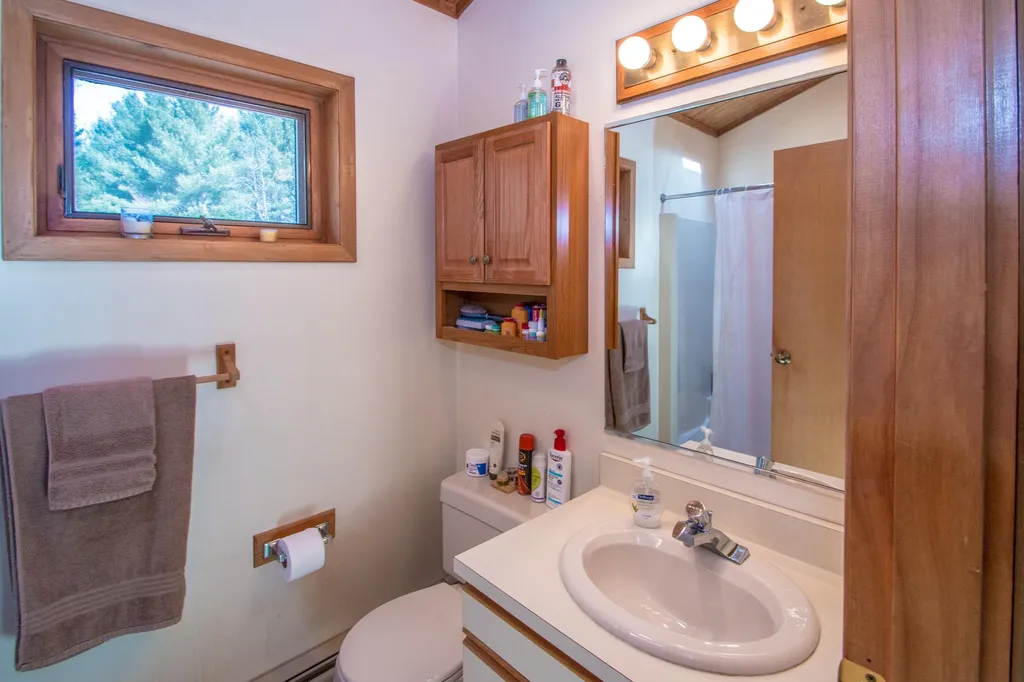 1530 Route 3 North Carroll NH 03598
