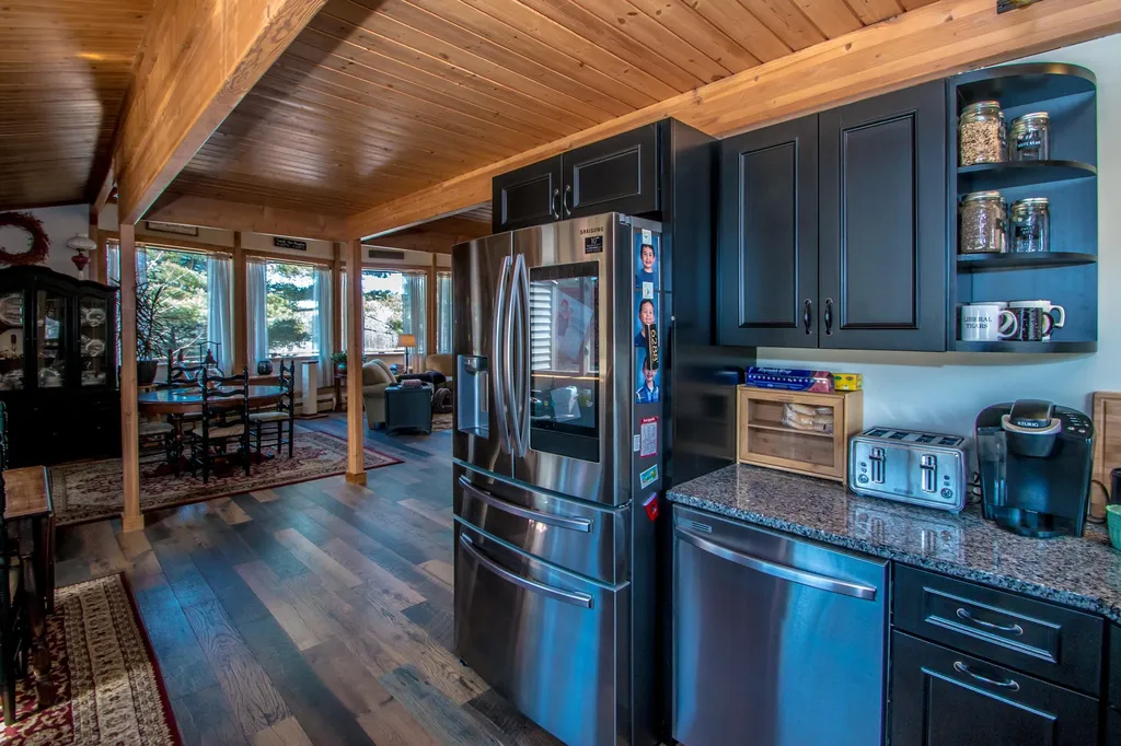 1530 Route 3 North Carroll NH 03598