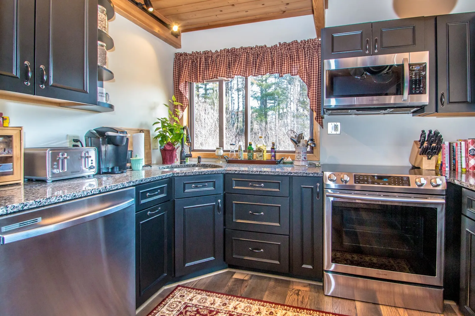 1530 Route 3 North Carroll NH 03598